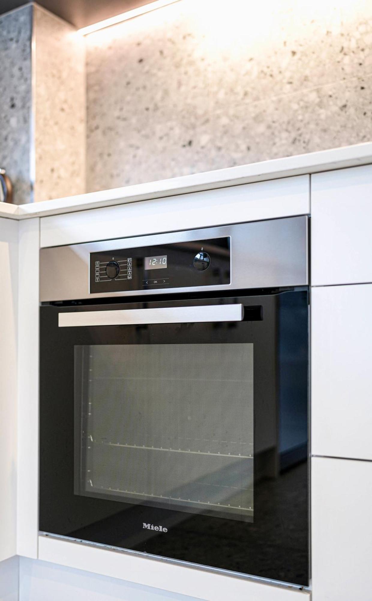 Modern Luxury Suite Near Cbd 3Bed 2Bath Christchurch Eksteriør bilde